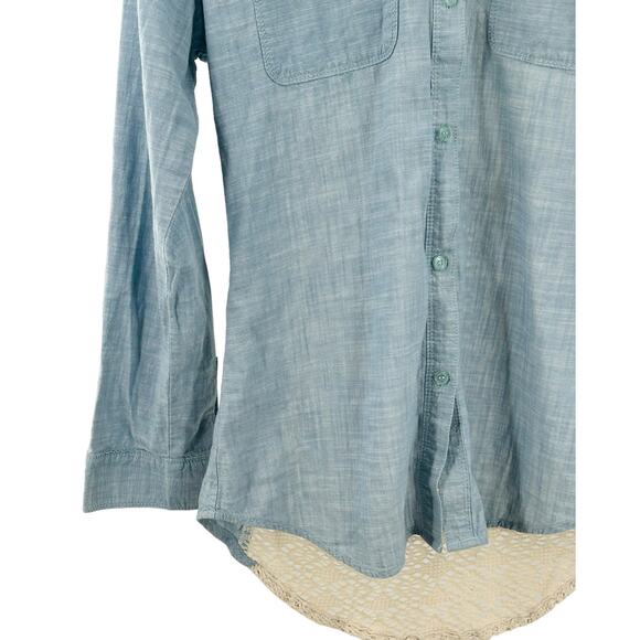 American Rag Chambray and Lace Crocheted Button-Down Top‎ Shirt - Small - Picture 11 of 12